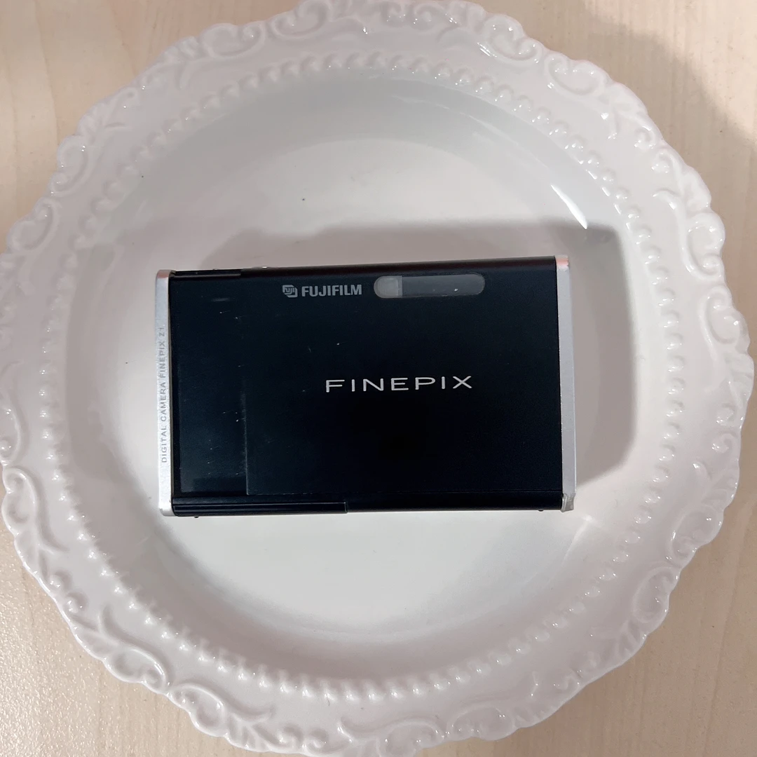 95新 Fujifilm/富士 富士z1复古冷白皮色彩鲜艳