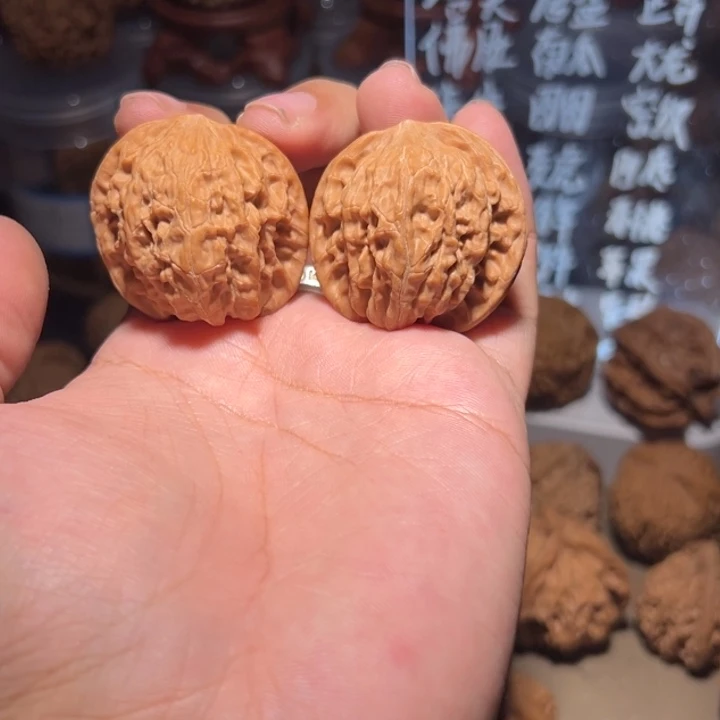 文玩核桃吊坠36原桩磨盘