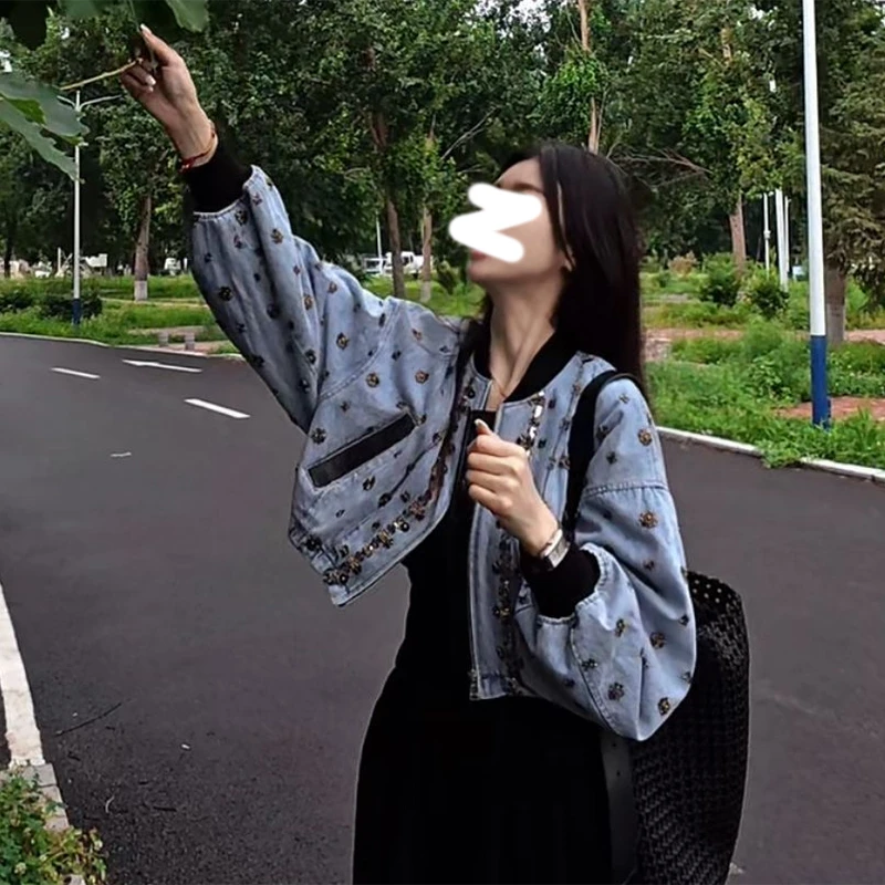 重工钉珠牛仔外套女春秋新款高腰宽松棒球服百搭休闲开衫短上衣潮
