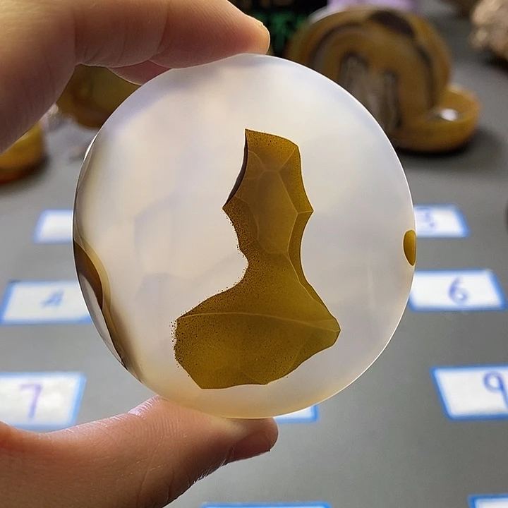 玛瑙/玉髓未镶嵌珠宝半成品