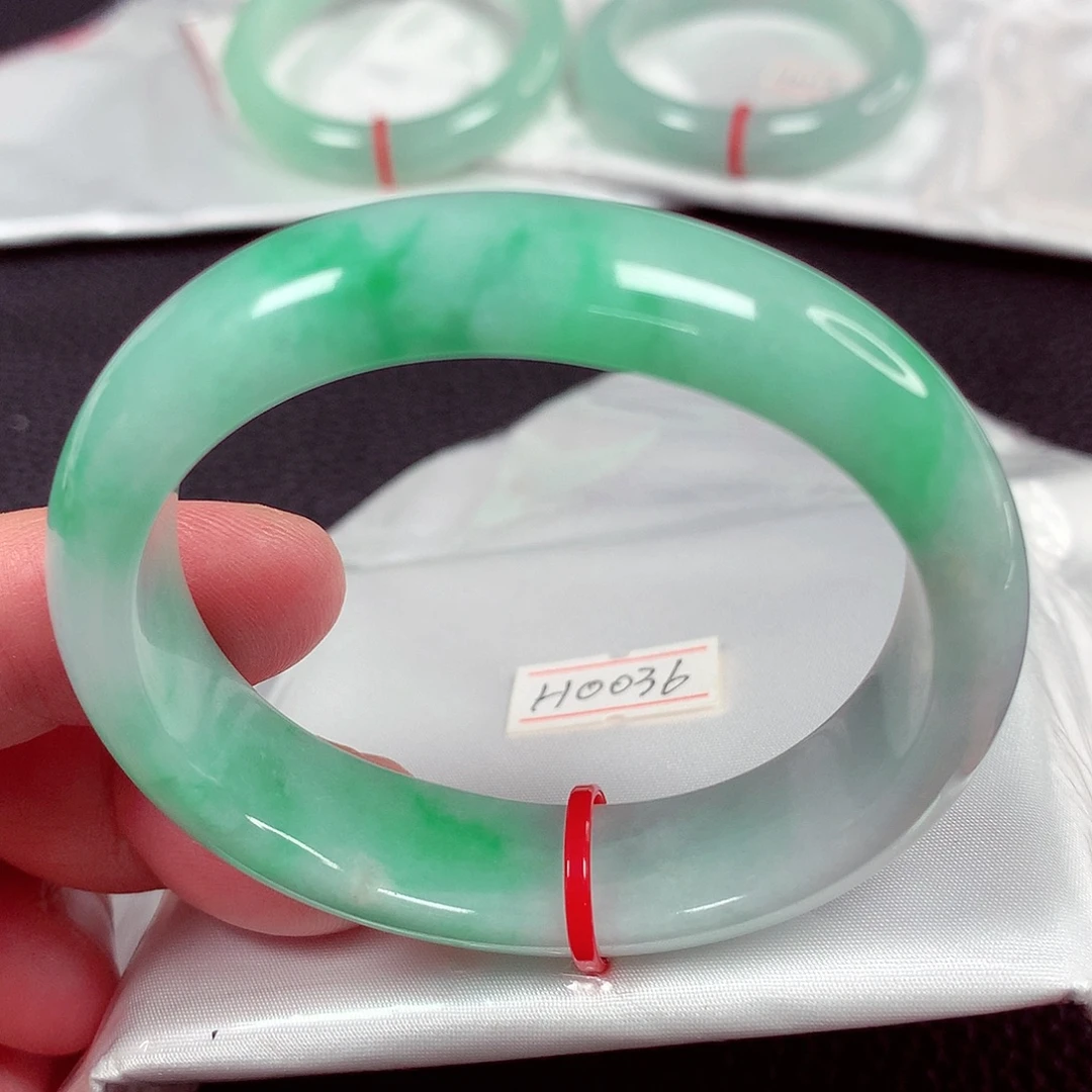 翡翠未镶嵌手镯天然翡翠手镯