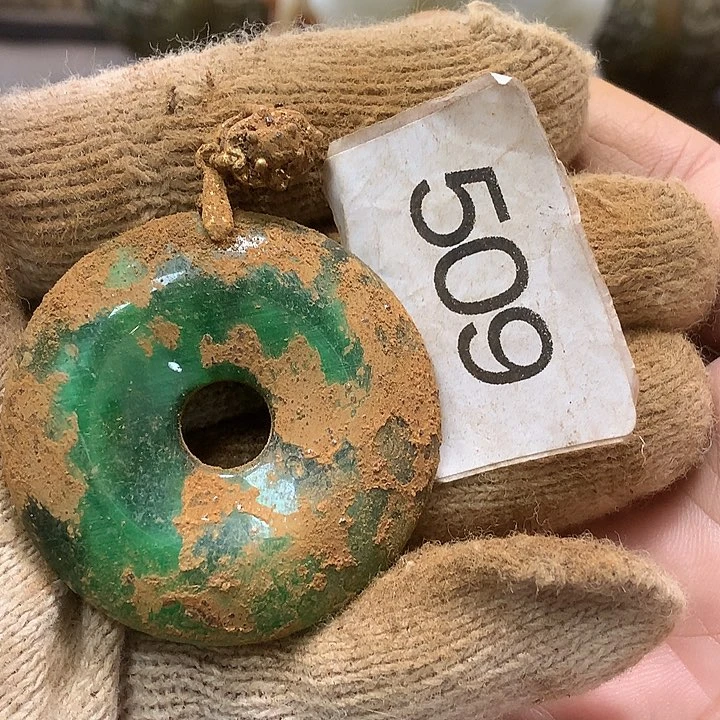 未镶嵌和田玉挂件