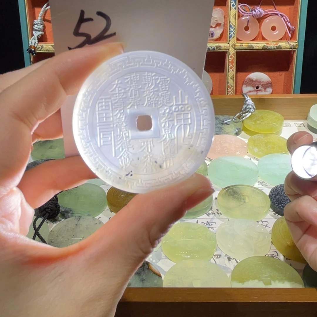 岫玉未镶嵌颈饰颈饰