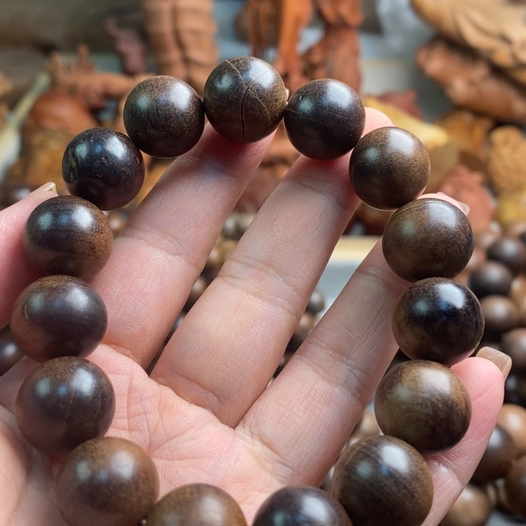 檀香木手串/手链印度迈索尔老山檀大瑕疵奶香1.5圆