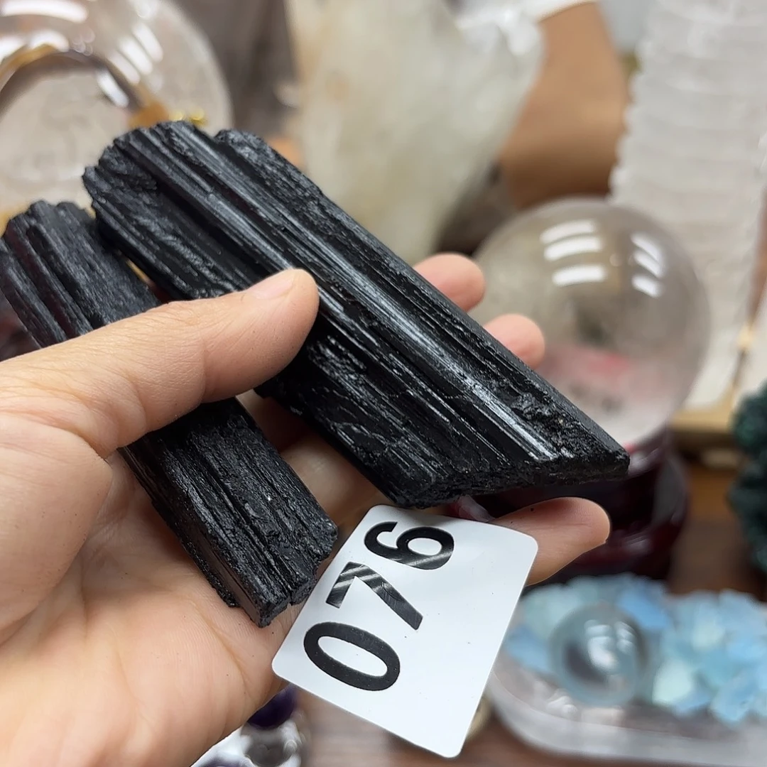 刺***仙水晶未镶嵌大型摆件（非配饰）