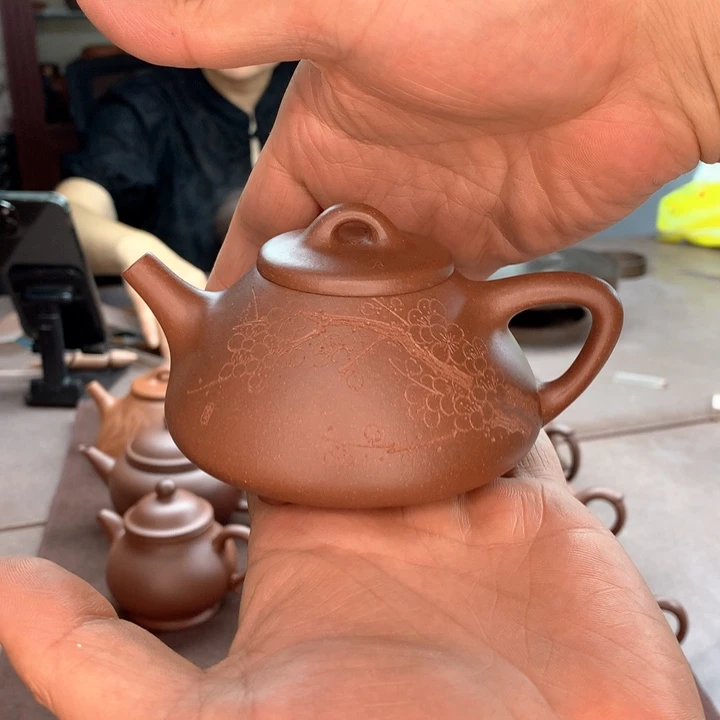 茶壶紫砂子冶石瓢，底槽清容量160c c