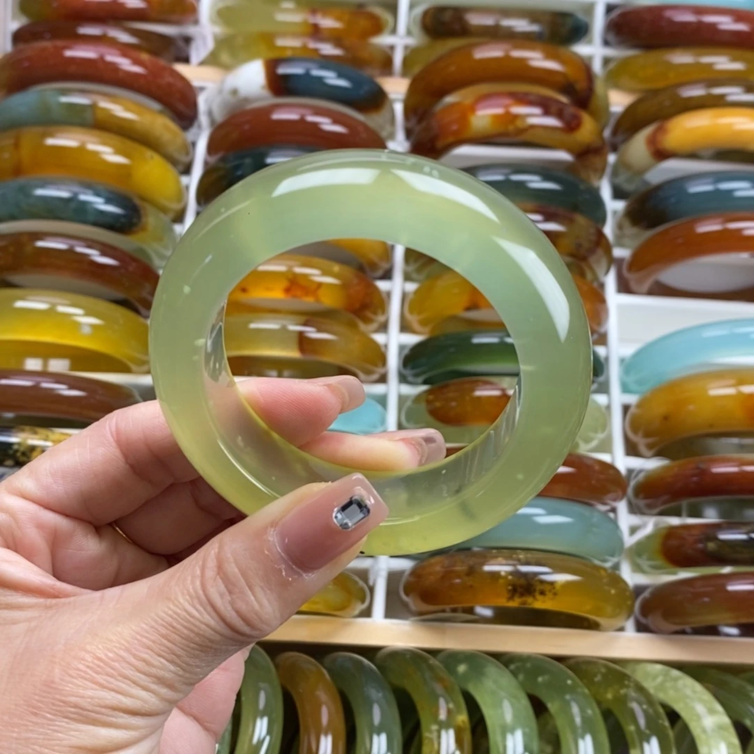 未镶嵌蛇纹石玉手镯54