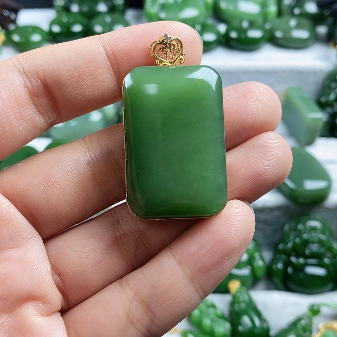 和田玉（碧玉）未镶嵌颈饰