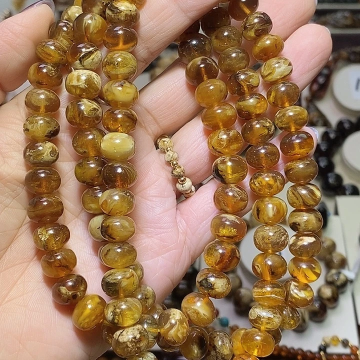 我***提琥珀未镶嵌裸石蜜蜡10m