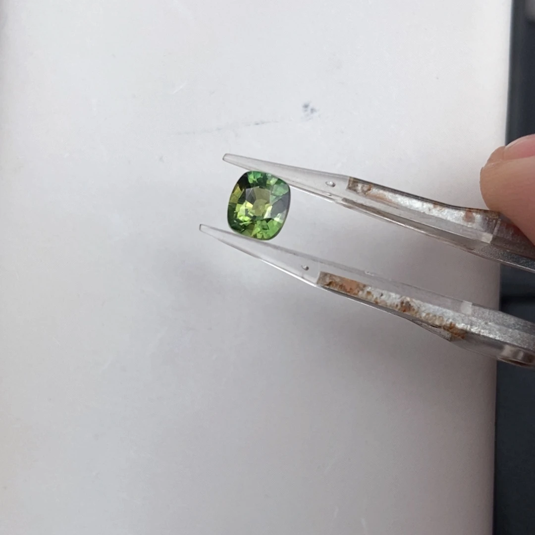蓝宝石裸石天然天然