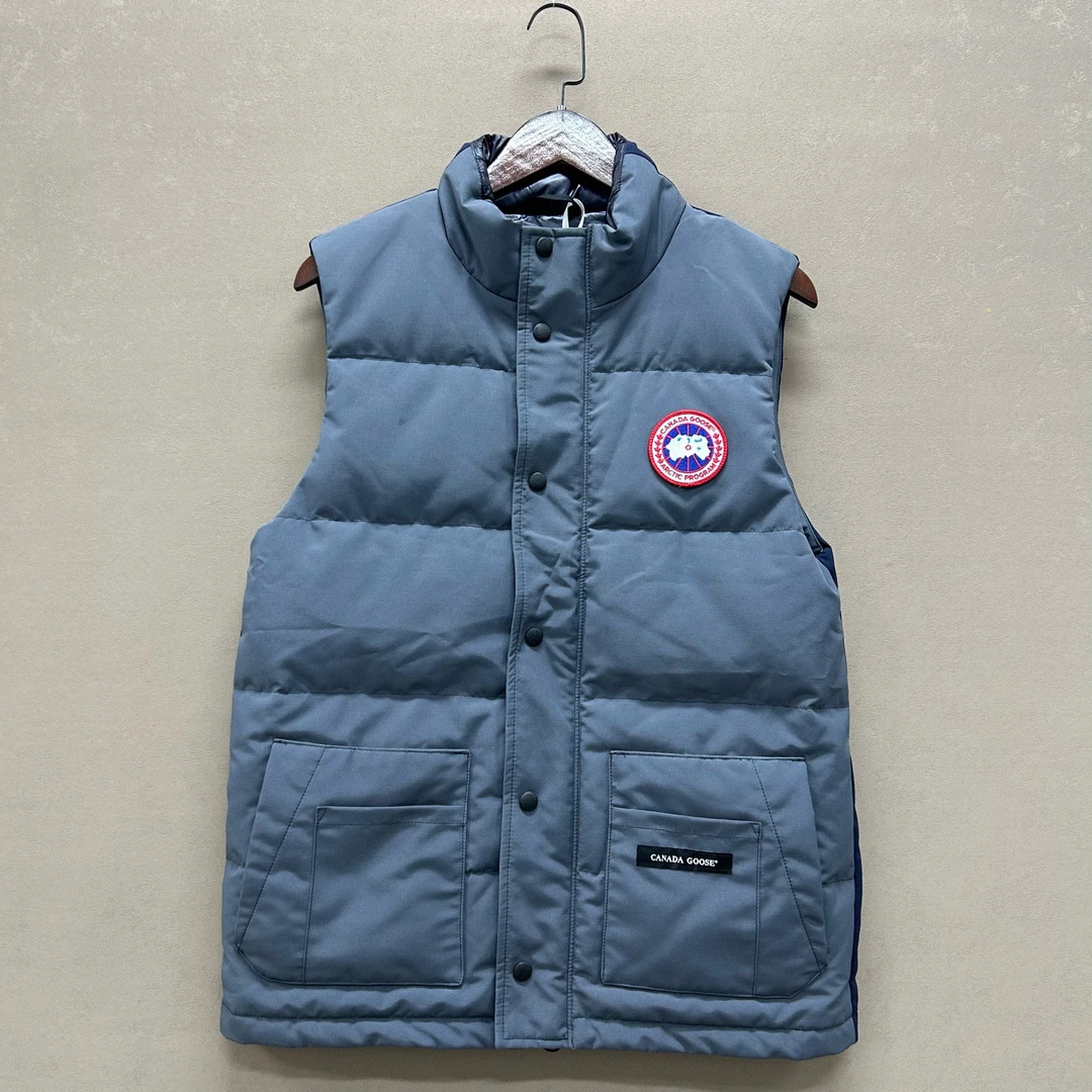99新 CANADA GOOSE 正面灰色反面藏蓝色羽绒马甲ys000180