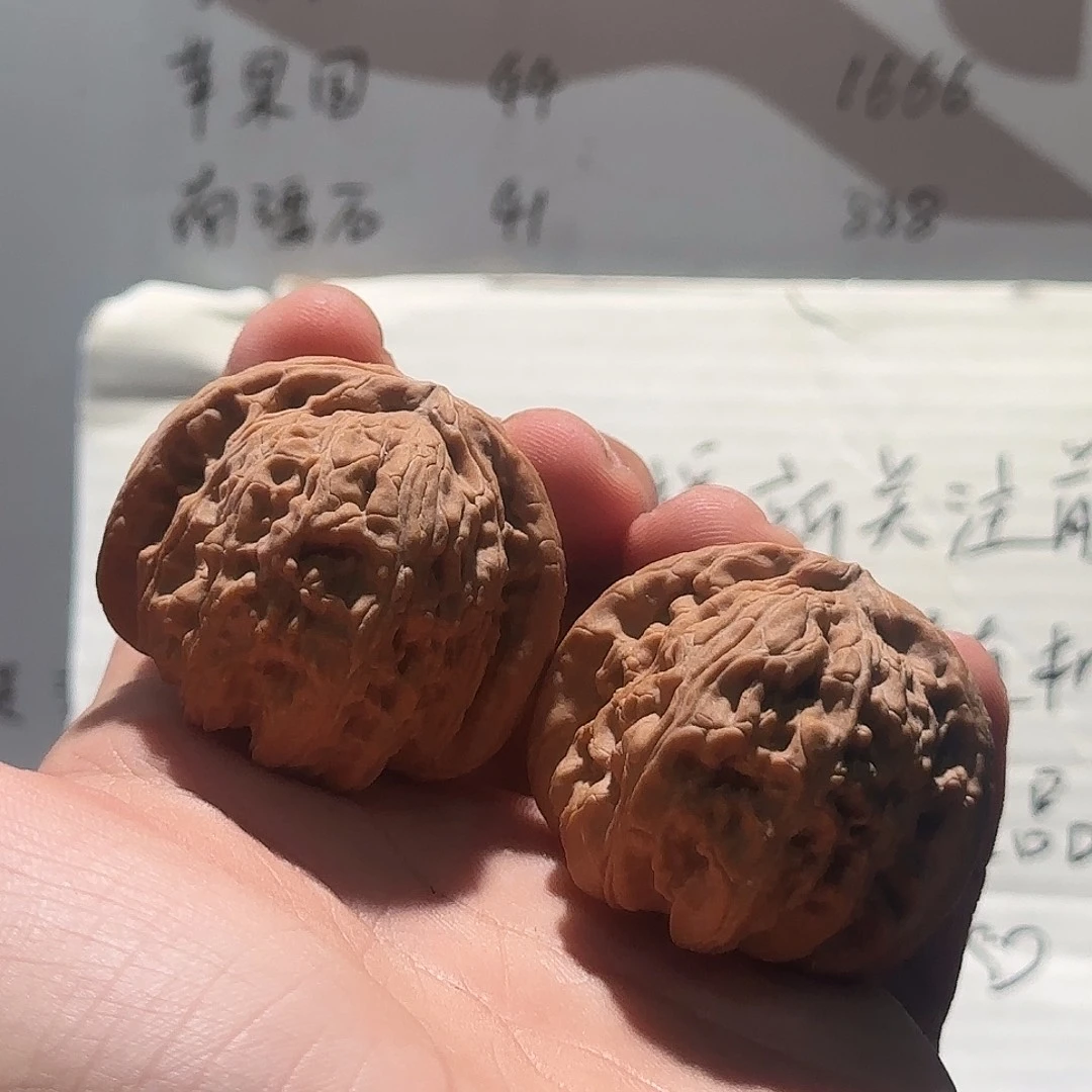 吊坠文玩核桃40三角白