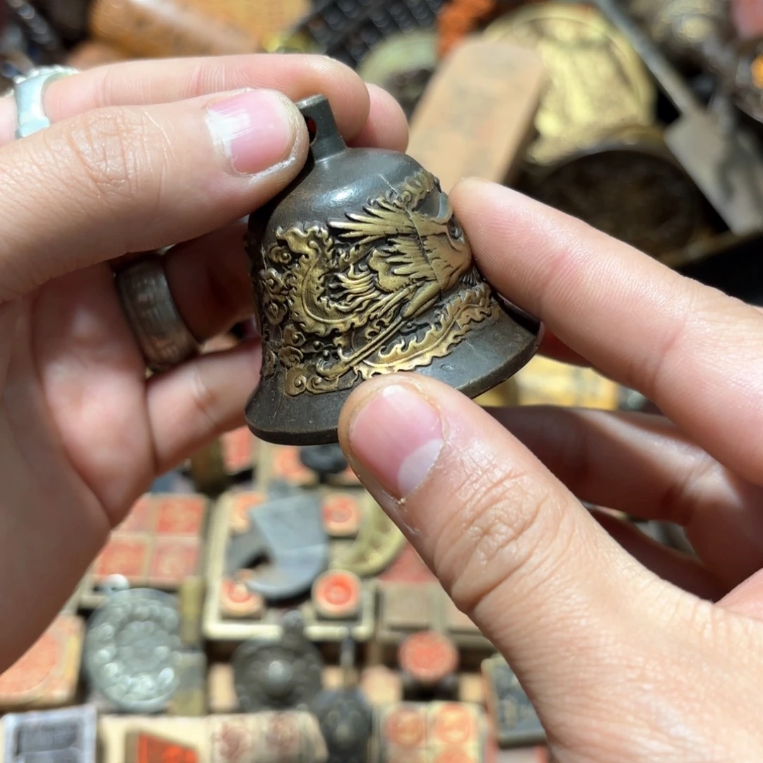 铜器摆件收收藏藏