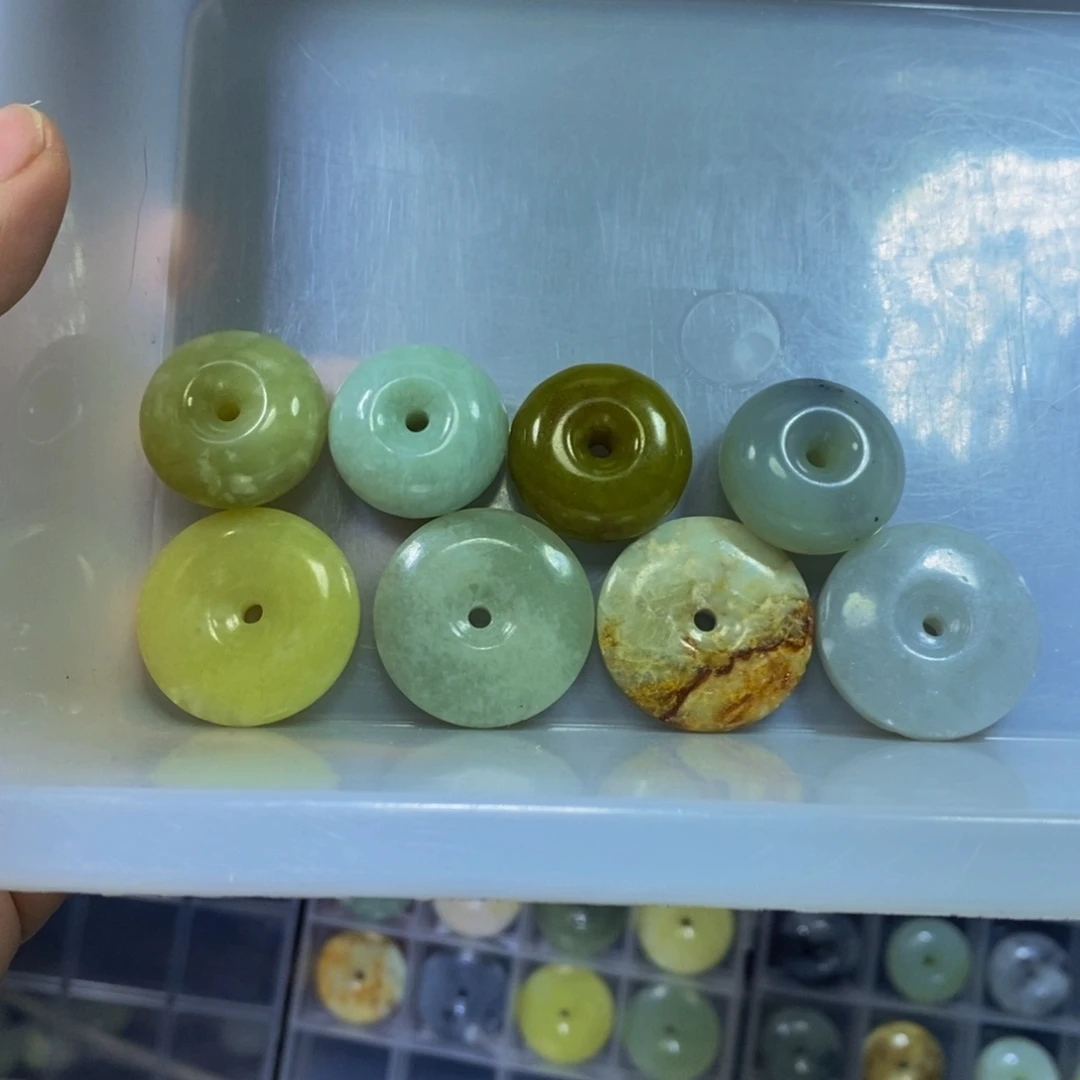 【闪购商品】蛇纹石玉其他未镶嵌53