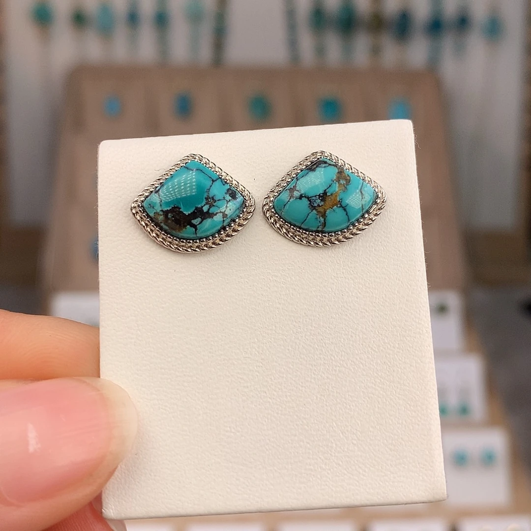 绿松石银S925镶嵌耳饰