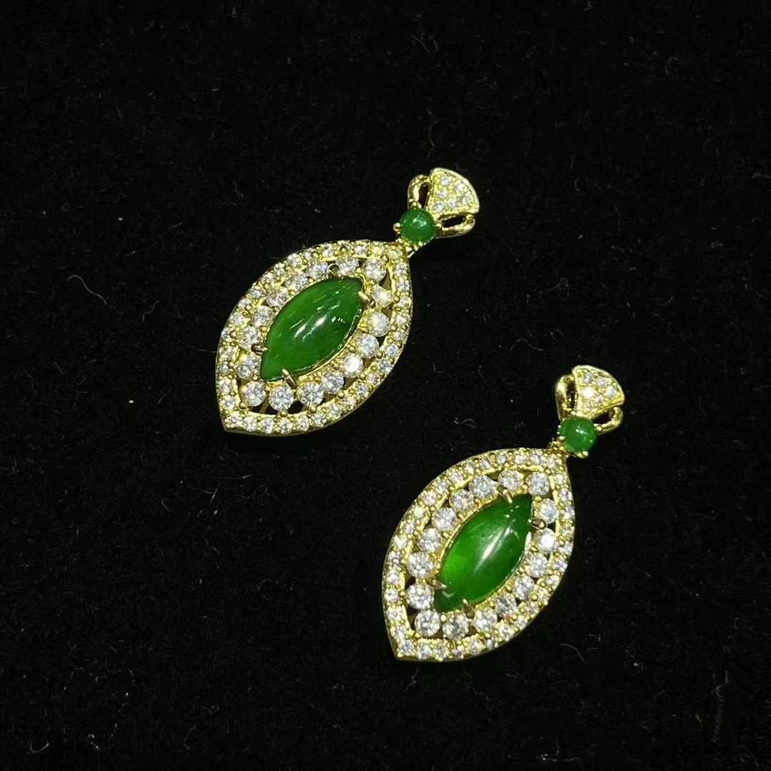 【菲菲】翡翠吊坠多样性发其一@k