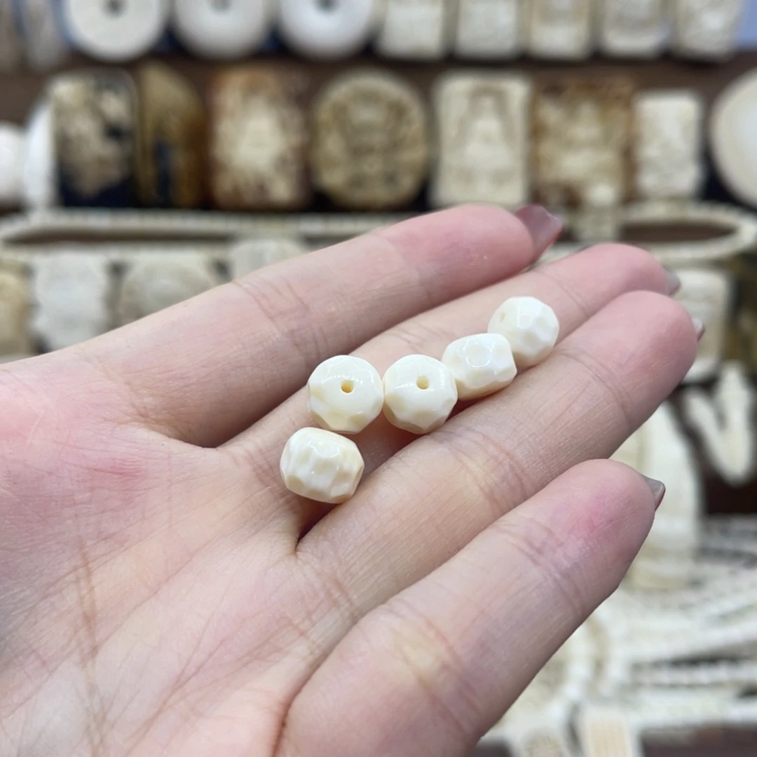 菩提籽类猛犸牙卡8无相精品单珠
