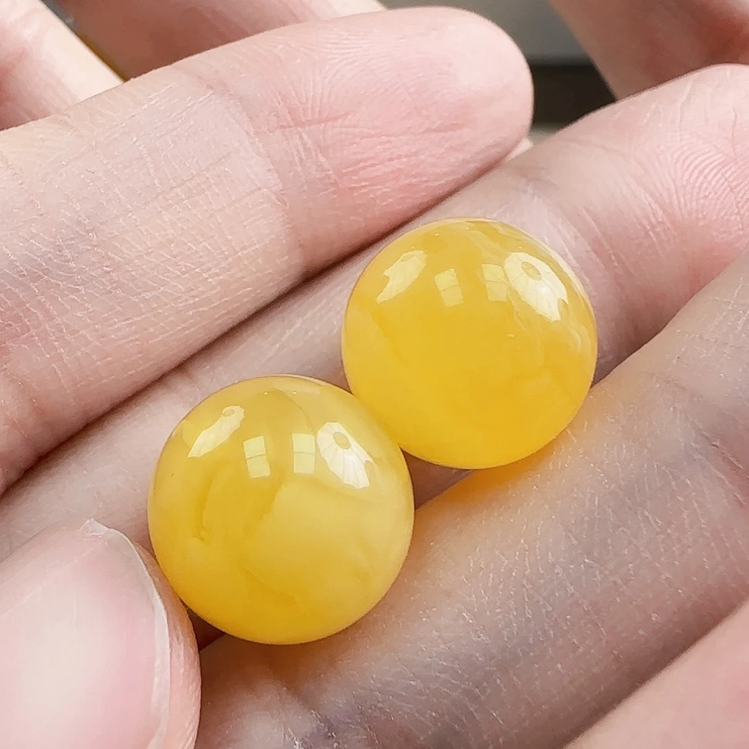 未镶嵌琥珀珠宝奇石多样性发其一