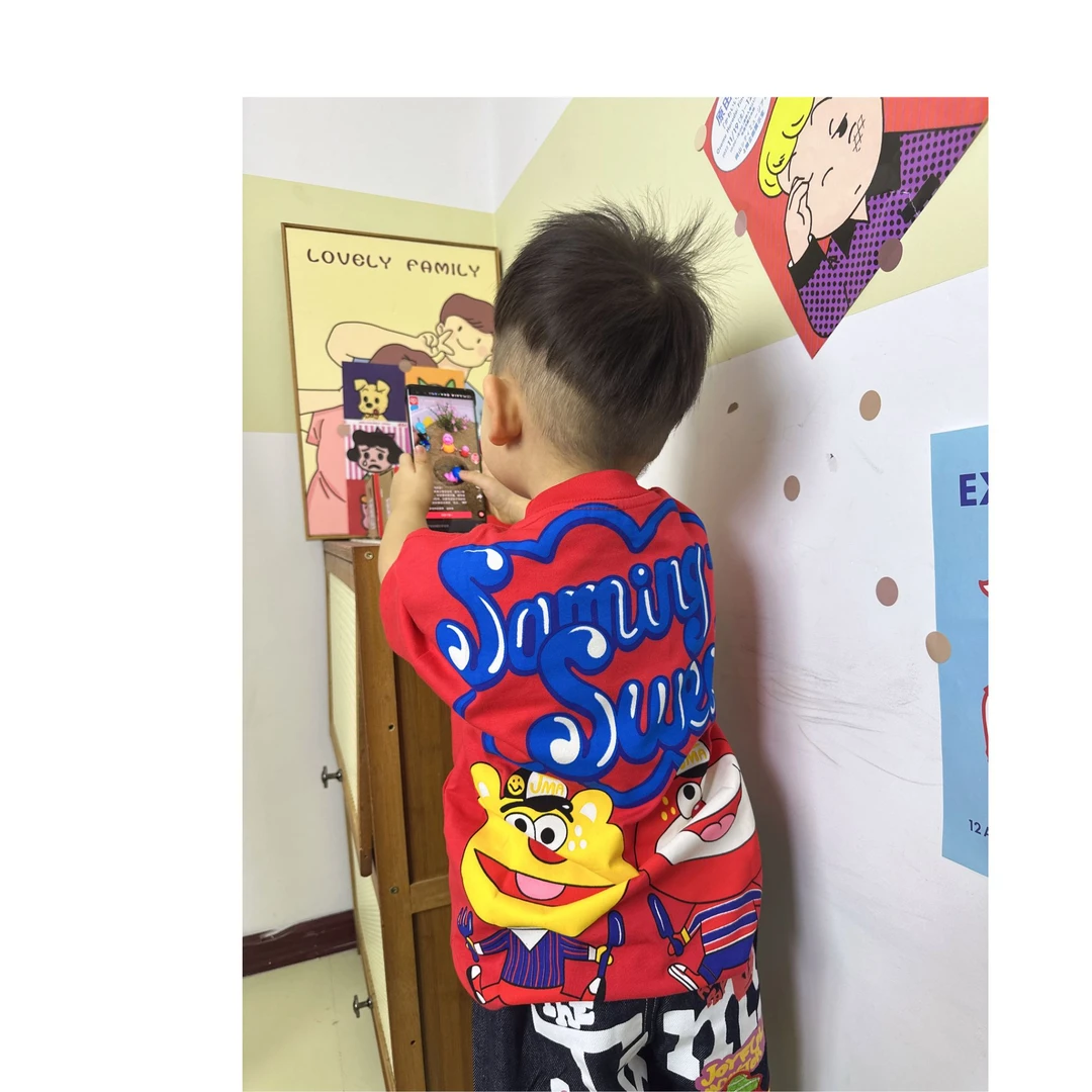 三色萌宠时尚休闲印花半袖儿童短袖