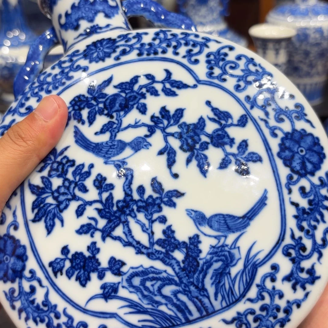 一***憨花鸟瓶 抱月瓶…………………………