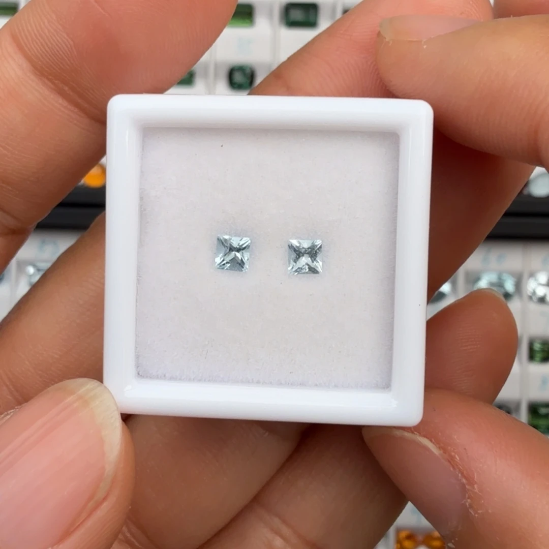 海蓝宝石裸石天然方3*3mm一对