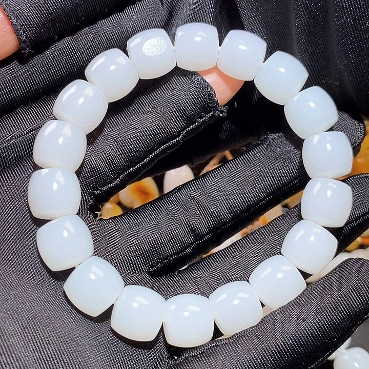 和田玉套链未镶嵌O*.