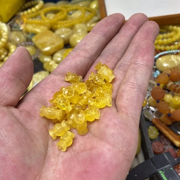 蜜蜡未镶嵌裸石多样性发货2个