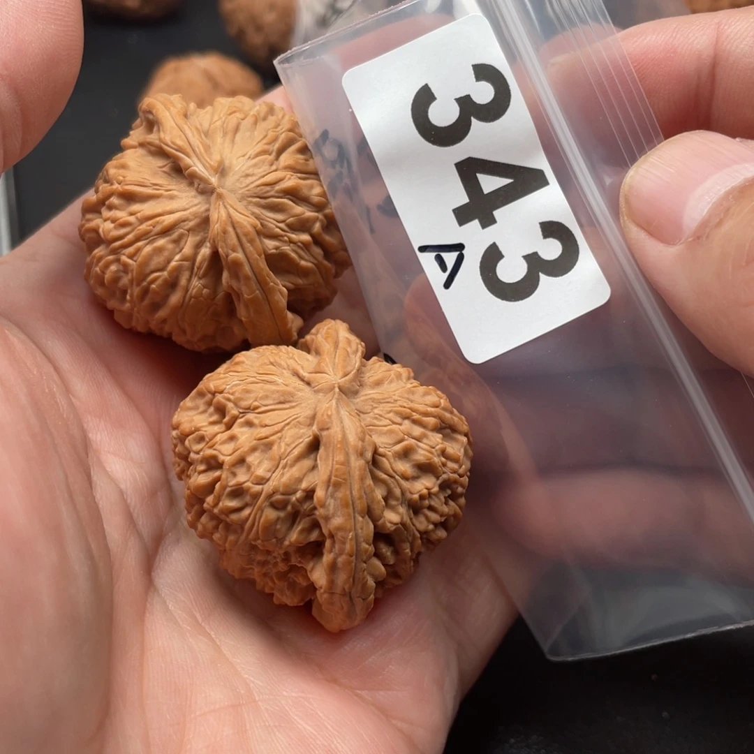 吊坠文玩核桃白狮子40