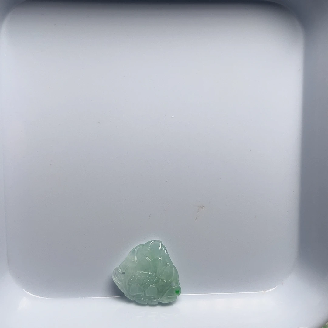 翡翠未镶嵌颈饰天然翡翠