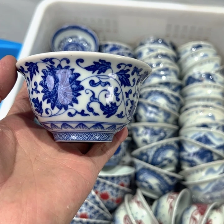 瓷片白青花缠枝莲压手杯全品
