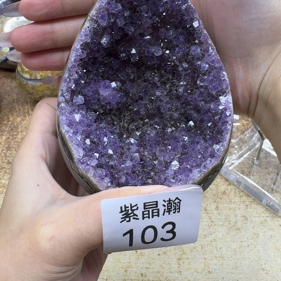 未镶嵌大型摆件（非配饰）水晶