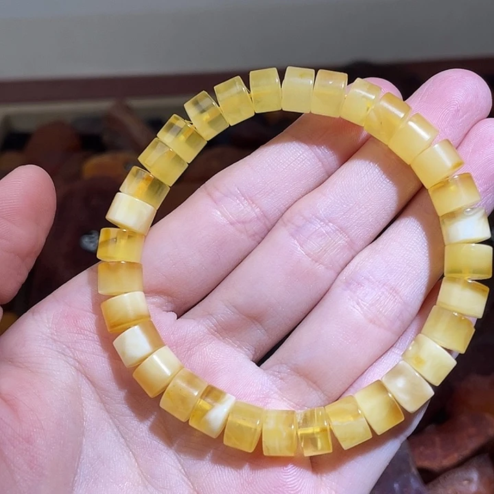 琥珀未镶嵌珠宝奇石手串