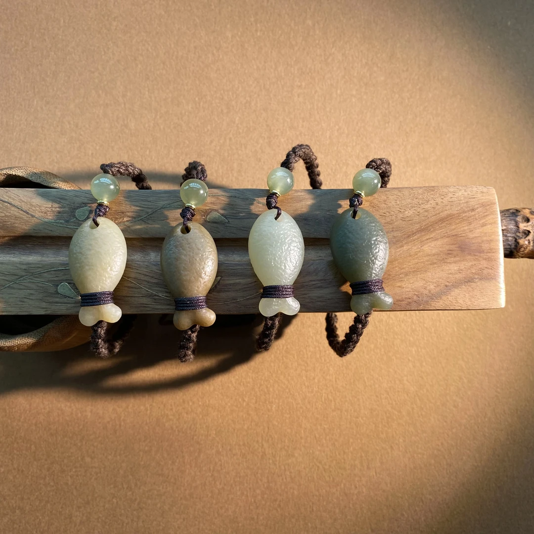 新中式古典美手工年年有鱼和田玉手牌（颜色多样性发其一）