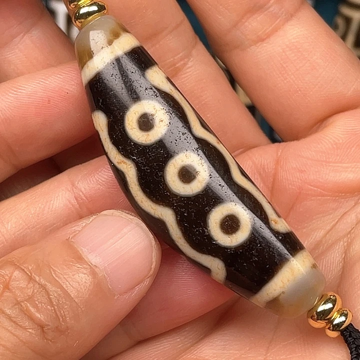 老***张玛瑙/玉髓颈饰未镶嵌