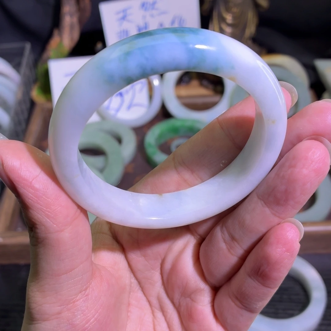 定制翡翠未镶嵌翡翠A货毛胚手镯定制