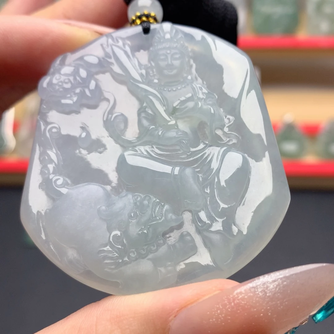 翡翠未镶嵌颈饰文殊菩萨