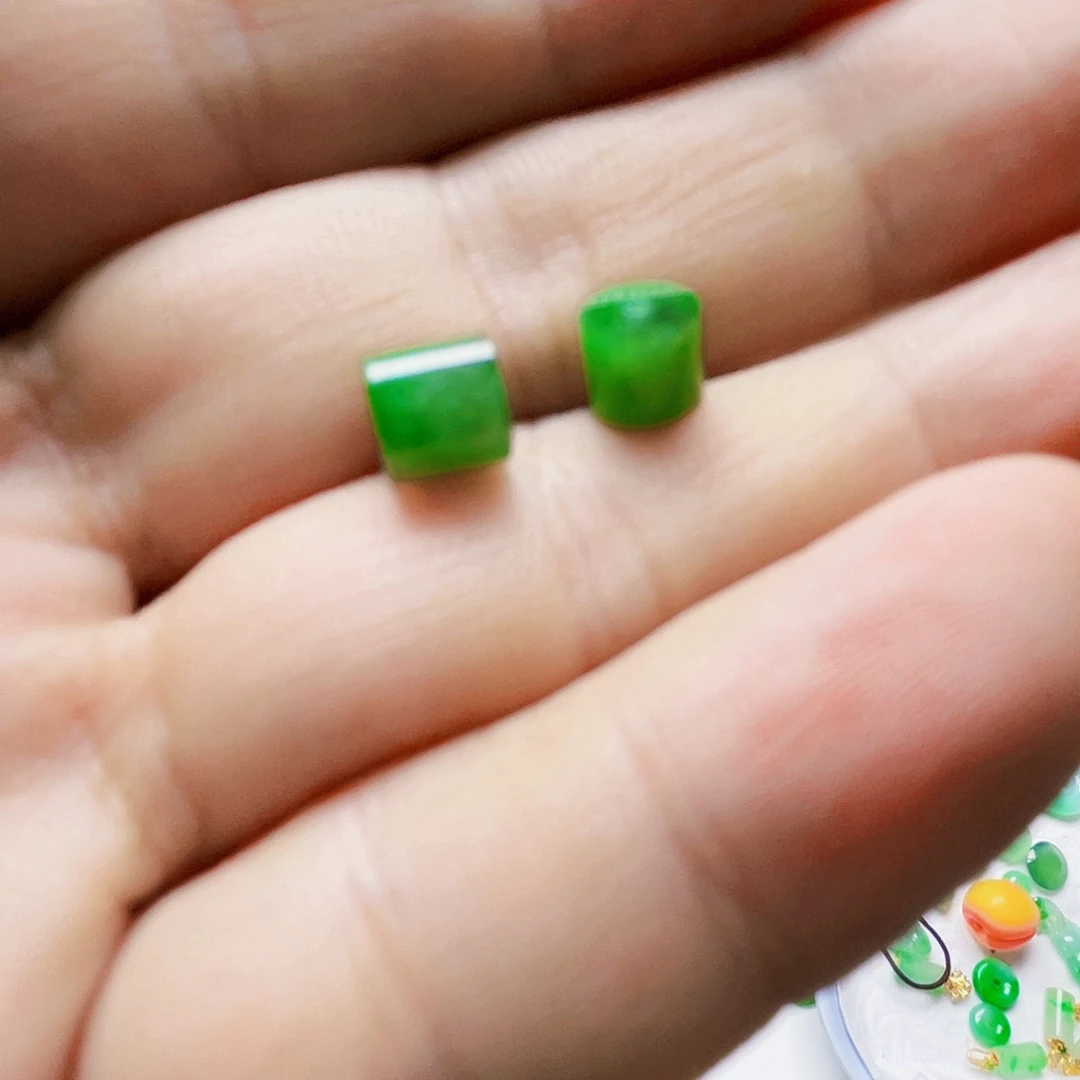 孝***钰翡翠散珠天然缅甸翡翠A货扩孔