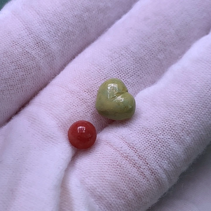 南红玛瑙未镶嵌珠宝奇石