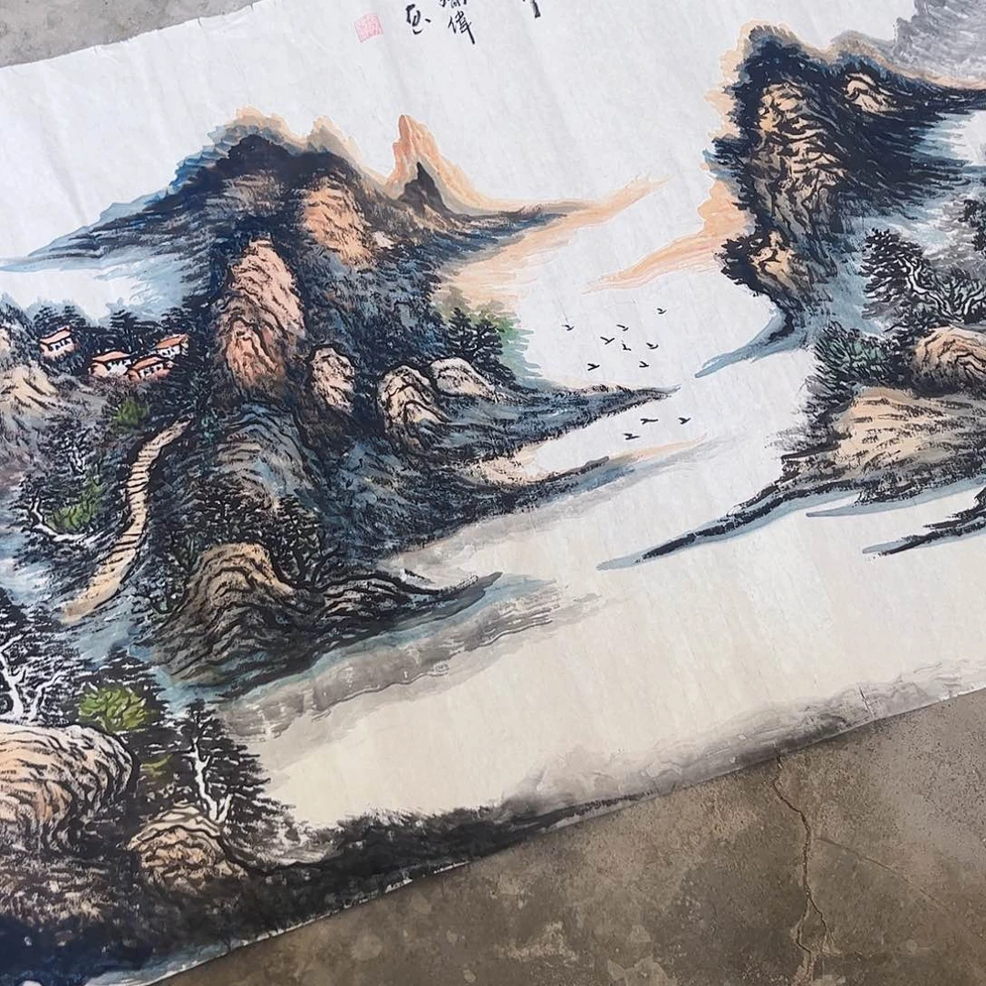 摆件，破损，水渍，轴坏都是正常的