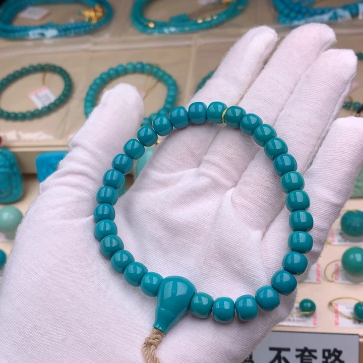 未镶嵌绿松石珠宝奇石