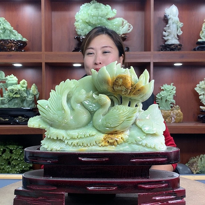 【闪购商品】蛇纹石玉（覆膜）珠宝奇石未镶嵌孟*哥