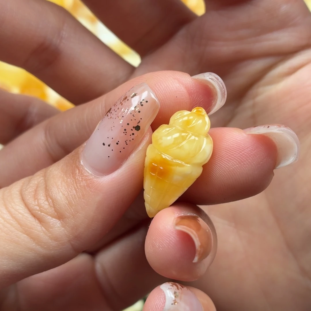 琥珀未镶嵌裸石蜜蜡