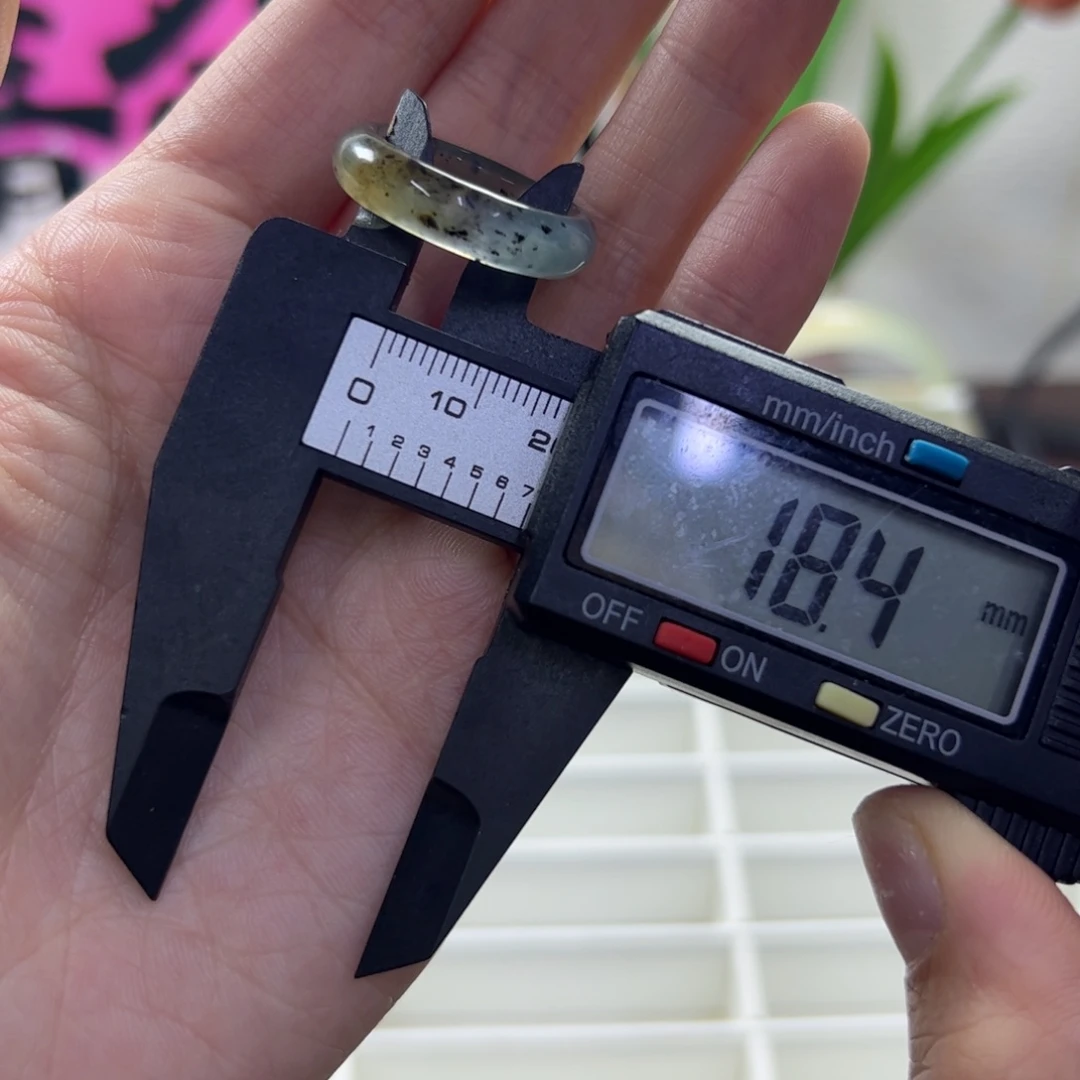 蛇纹石玉未镶嵌手镯697