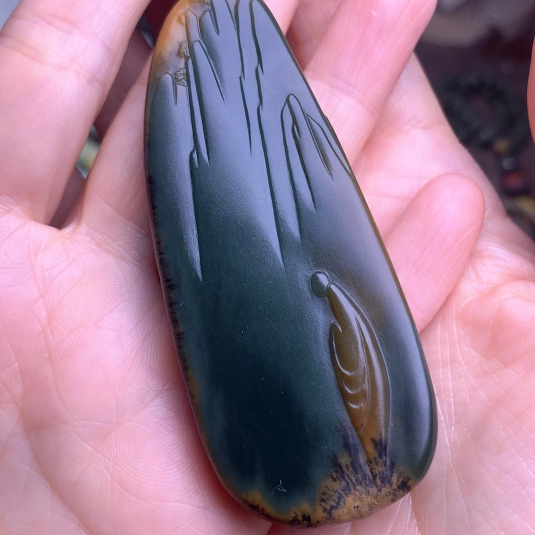 东***昀岫岩河磨玉（透闪石质玉）未镶嵌挂件