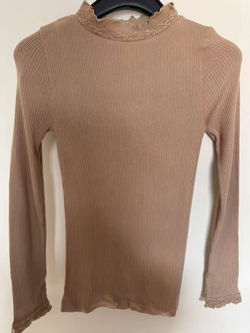 玉轩菲8907竖纹中领睫毛打底衫