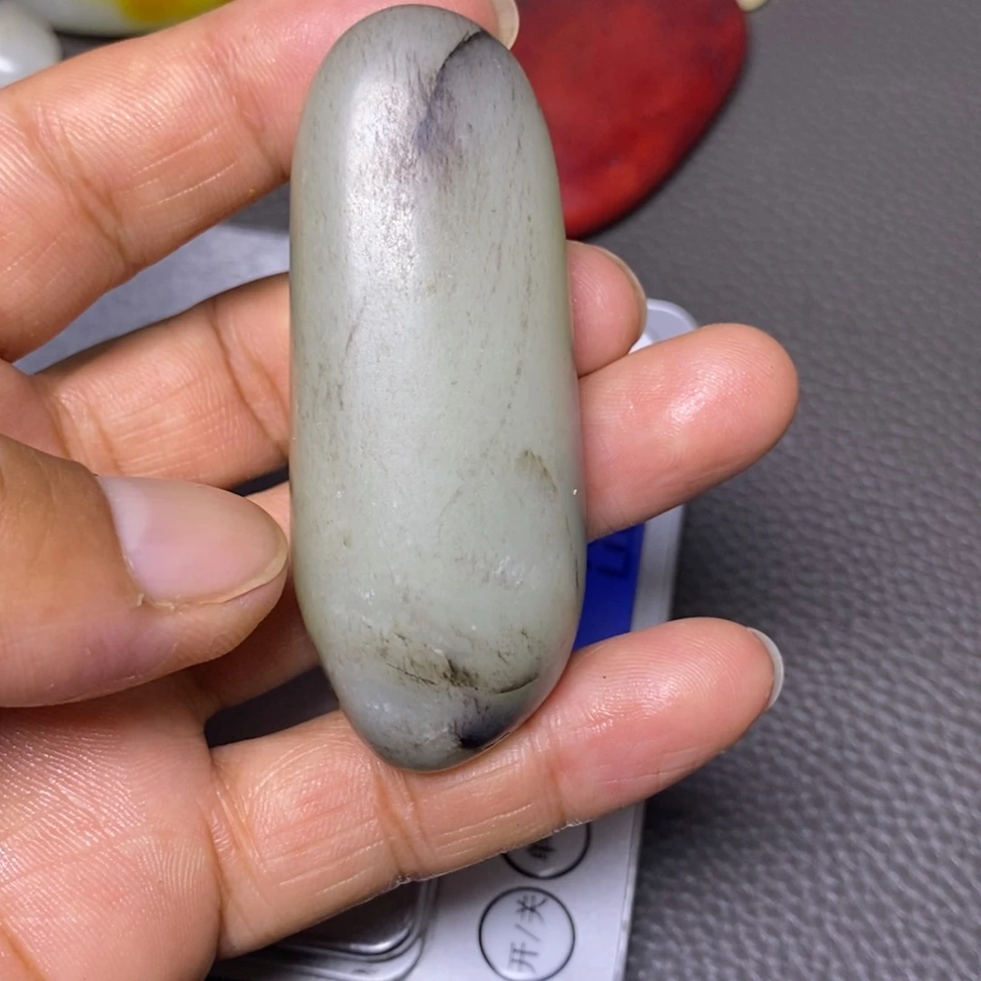 和田玉未镶嵌挂件如**生