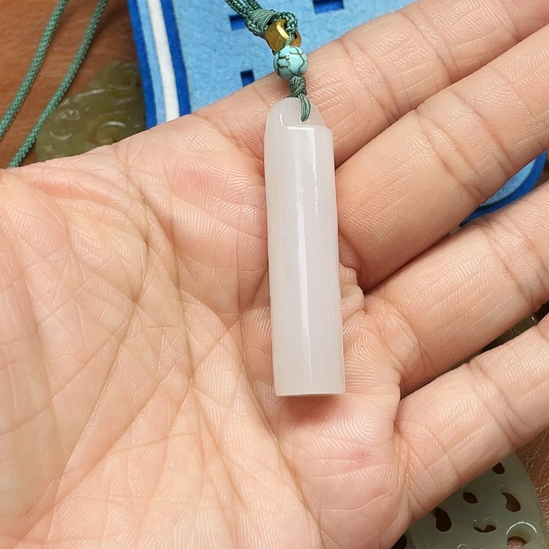 五***霞和田玉未镶嵌车挂