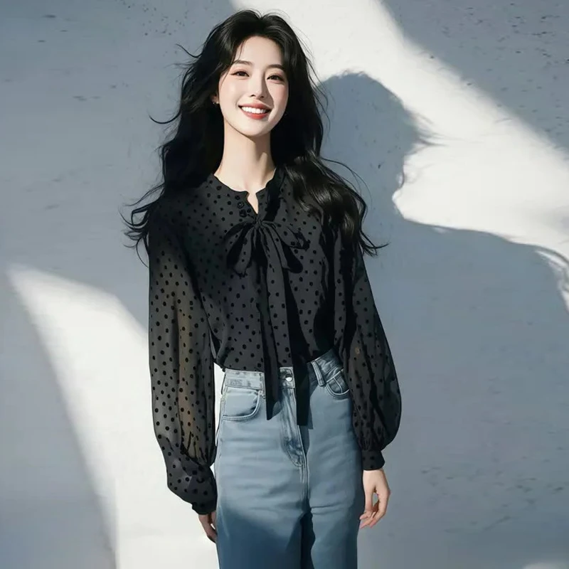 法式高级感轻奢黑色系带波点衬衫女春季新款温柔气质长袖漂亮小衫