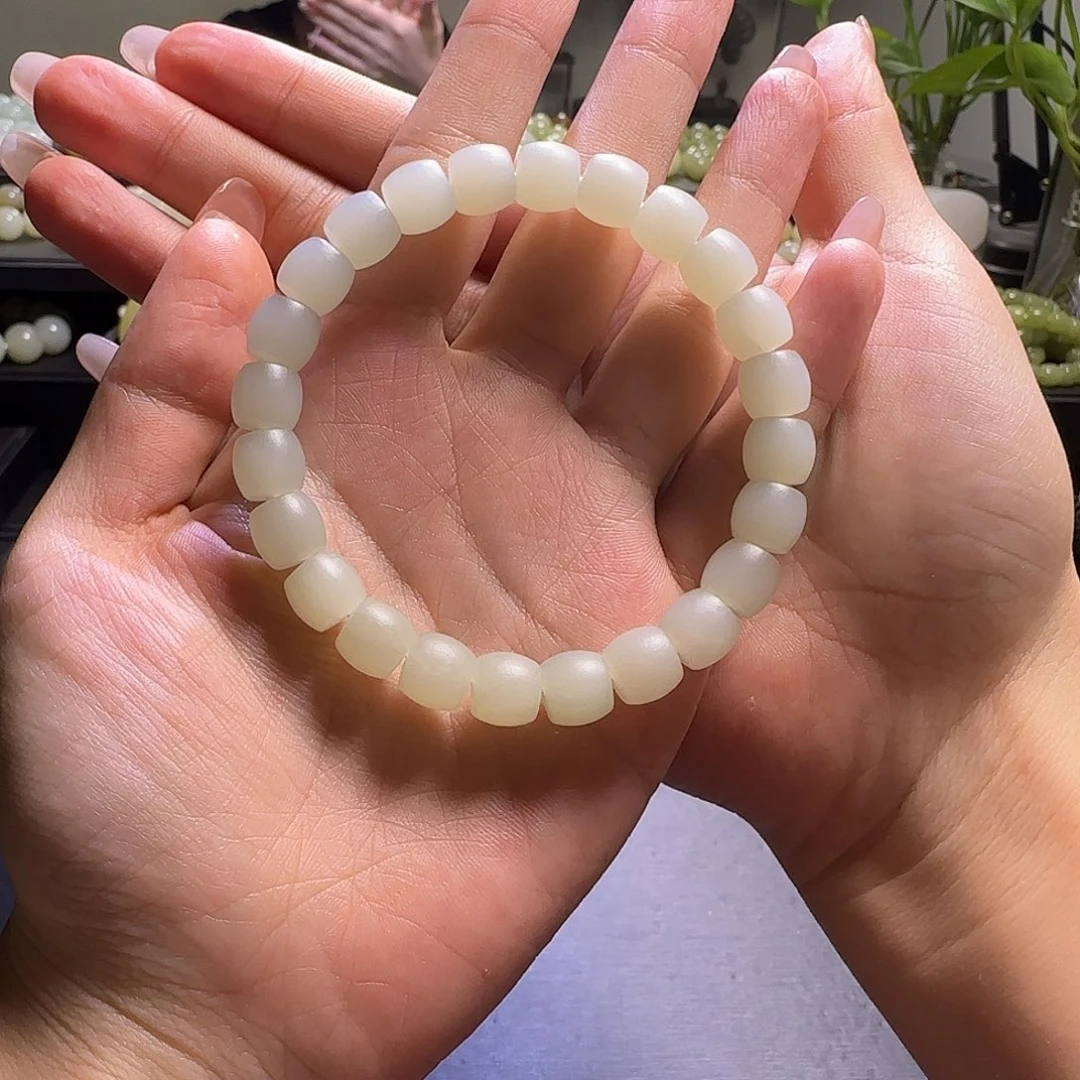 手链未镶嵌和田玉卡8直切手串