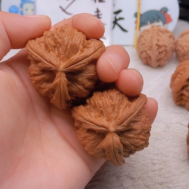 吊坠文玩核桃世**态三棱